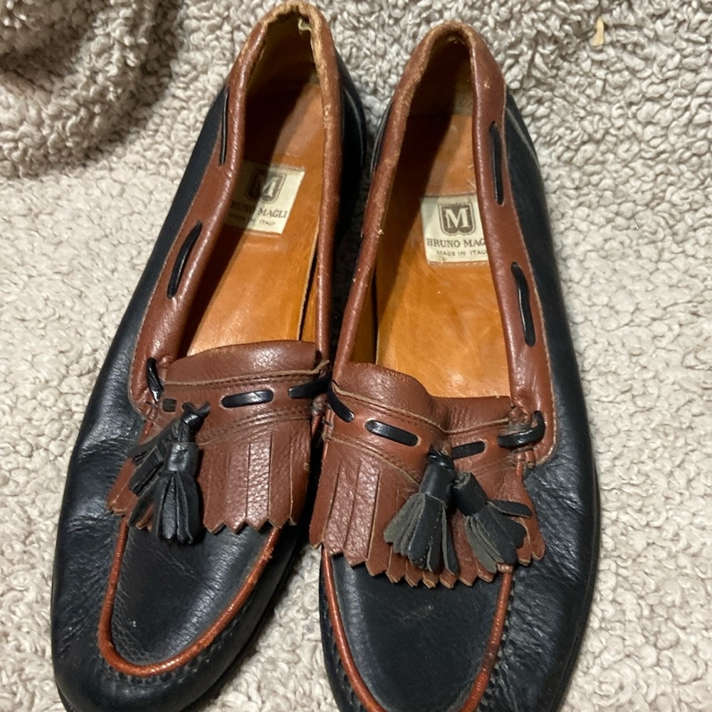 Black & Brown Killty Loafer Bruno Magli made in Italy 8.5 all leather